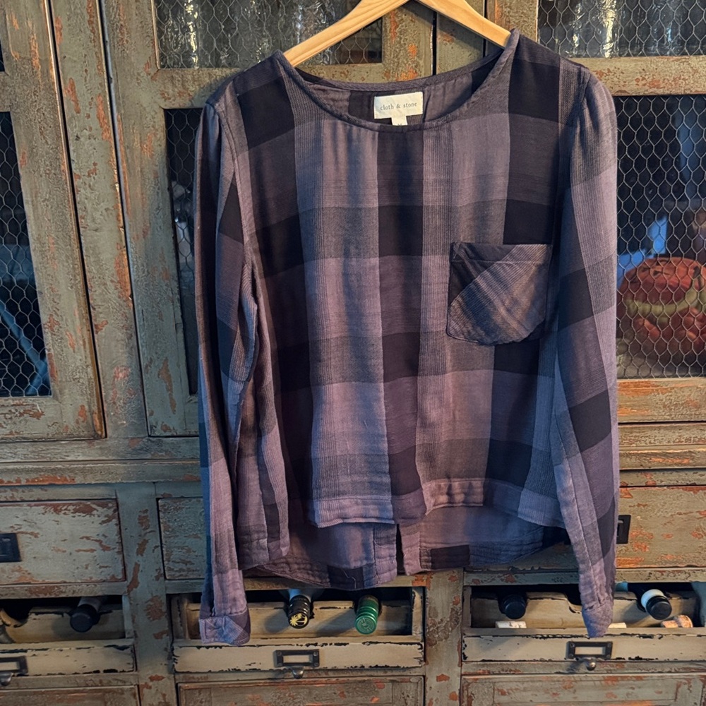 Cloth & Stone Purple Long Sleeve Top